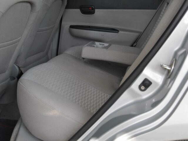 Серый Хендай Акцент, объемом двигателя 1.4 л и пробегом 158 тыс. км за 4200 $, фото 7 на Automoto.ua