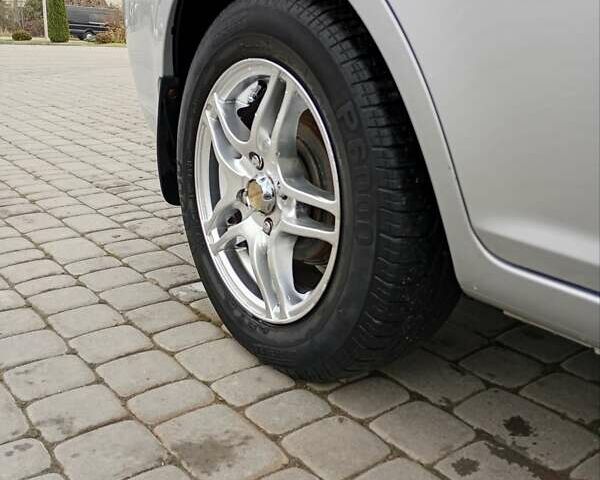 Сірий Хендай Акцент, об'ємом двигуна 1.4 л та пробігом 73 тис. км за 5995 $, фото 1 на Automoto.ua