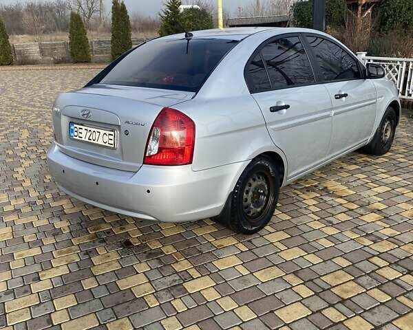 Сірий Хендай Акцент, об'ємом двигуна 1.4 л та пробігом 350 тис. км за 4300 $, фото 12 на Automoto.ua