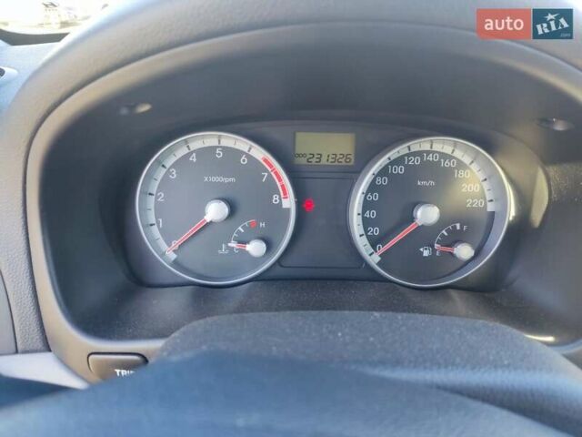 Сірий Хендай Акцент, об'ємом двигуна 1.4 л та пробігом 231 тис. км за 4999 $, фото 11 на Automoto.ua
