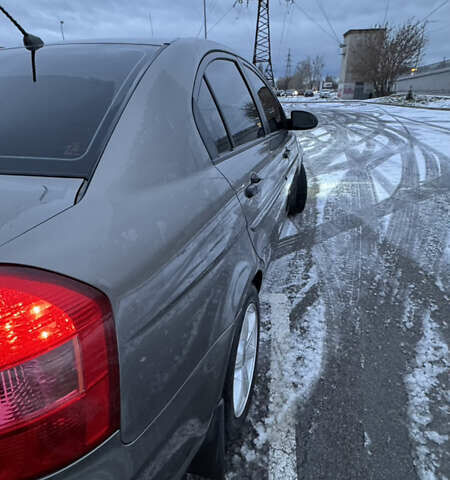 Серый Хендай Акцент, объемом двигателя 1.4 л и пробегом 310 тыс. км за 5000 $, фото 7 на Automoto.ua