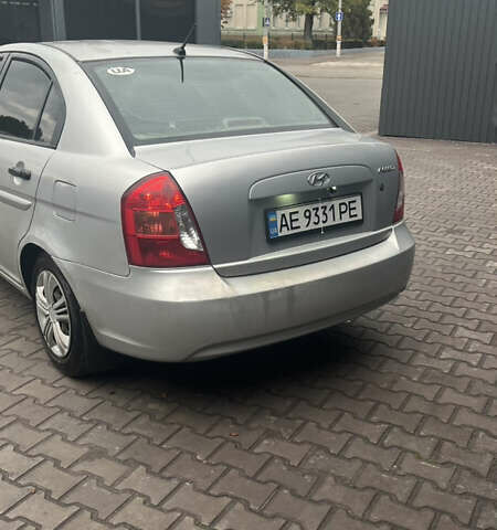 Сірий Хендай Акцент, об'ємом двигуна 1.4 л та пробігом 268 тис. км за 3500 $, фото 2 на Automoto.ua