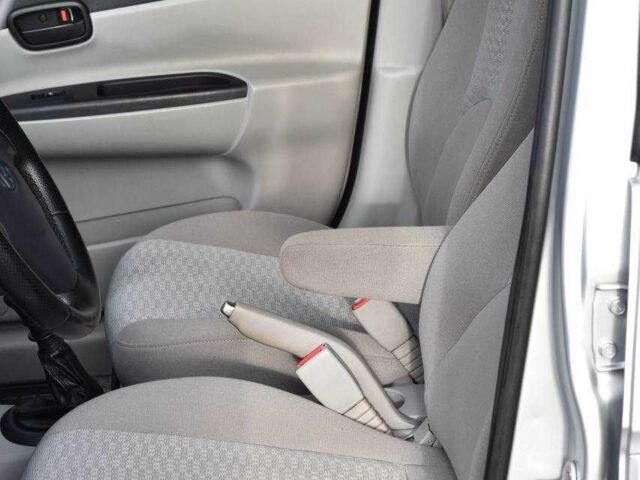 Серый Хендай Акцент, объемом двигателя 1.4 л и пробегом 327 тыс. км за 4999 $, фото 16 на Automoto.ua