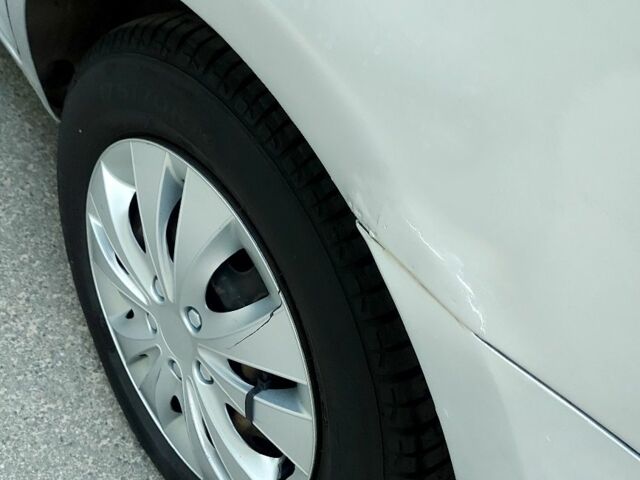 Серый Хендай Акцент, объемом двигателя 1.4 л и пробегом 192 тыс. км за 3950 $, фото 6 на Automoto.ua