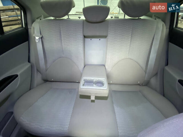 Сірий Хендай Акцент, об'ємом двигуна 1.4 л та пробігом 252 тис. км за 4500 $, фото 5 на Automoto.ua