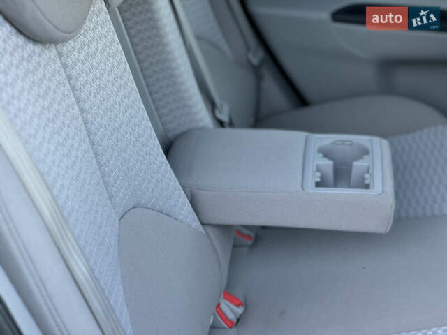 Серый Хендай Акцент, объемом двигателя 1.4 л и пробегом 98 тыс. км за 4899 $, фото 20 на Automoto.ua