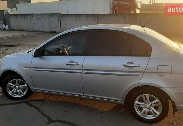 Сірий Хендай Акцент, об'ємом двигуна 1.5 л та пробігом 223 тис. км за 4800 $, фото 11 на Automoto.ua