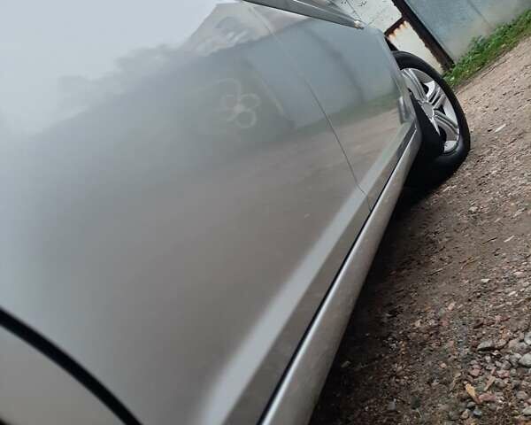 Серый Хендай Акцент, объемом двигателя 1.4 л и пробегом 306 тыс. км за 3950 $, фото 23 на Automoto.ua