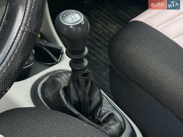 Сірий Хендай Акцент, об'ємом двигуна 1.4 л та пробігом 168 тис. км за 4500 $, фото 7 на Automoto.ua