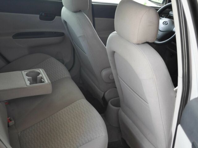 Серый Хендай Акцент, объемом двигателя 1.4 л и пробегом 158 тыс. км за 4200 $, фото 6 на Automoto.ua