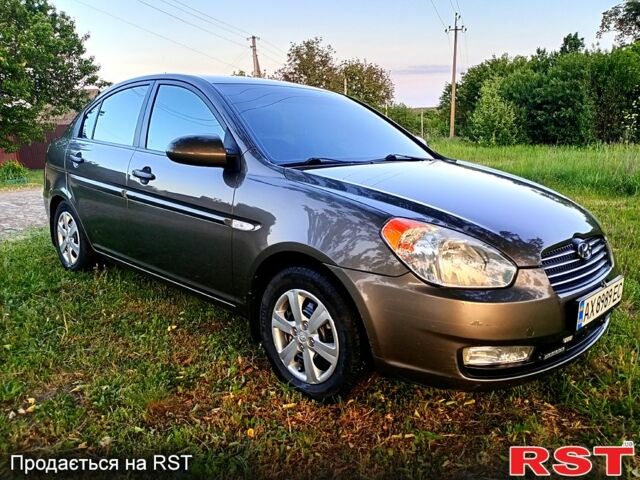 Сірий Хендай Акцент, об'ємом двигуна 1.4 л та пробігом 118 тис. км за 6600 $, фото 2 на Automoto.ua