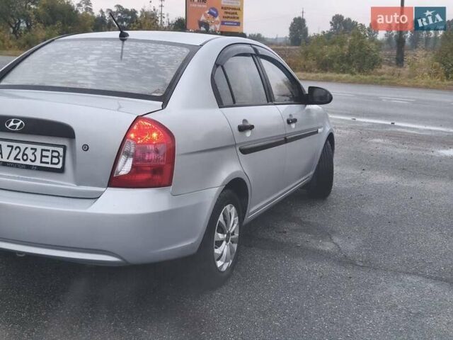 Сірий Хендай Акцент, об'ємом двигуна 1.4 л та пробігом 139 тис. км за 4700 $, фото 9 на Automoto.ua