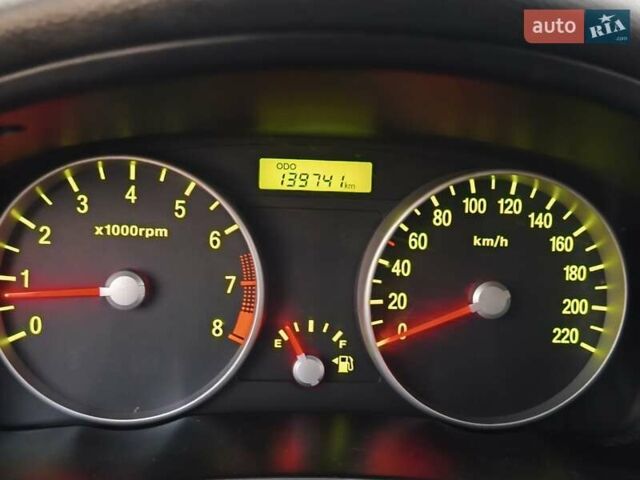 Сірий Хендай Акцент, об'ємом двигуна 1.4 л та пробігом 139 тис. км за 4500 $, фото 19 на Automoto.ua