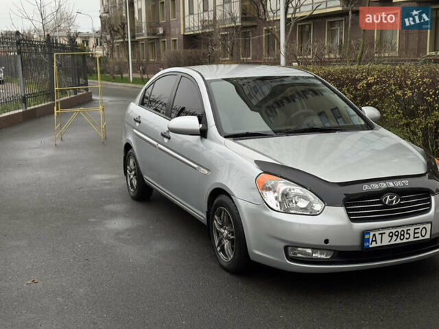 Сірий Хендай Акцент, об'ємом двигуна 1.4 л та пробігом 224 тис. км за 4400 $, фото 2 на Automoto.ua
