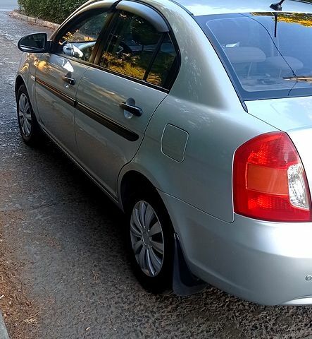 Сірий Хендай Акцент, об'ємом двигуна 1.4 л та пробігом 155 тис. км за 5600 $, фото 6 на Automoto.ua