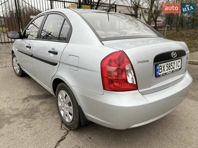 Серый Хендай Акцент, объемом двигателя 1.4 л и пробегом 5 тыс. км за 7500 $, фото 4 на Automoto.ua