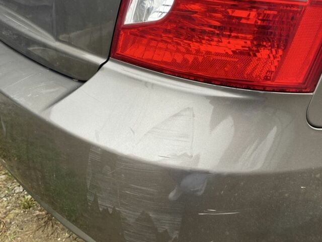 Серый Хендай Акцент, объемом двигателя 1.4 л и пробегом 344 тыс. км за 5000 $, фото 4 на Automoto.ua