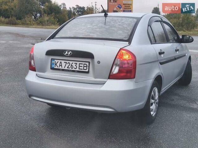 Сірий Хендай Акцент, об'ємом двигуна 1.4 л та пробігом 139 тис. км за 4700 $, фото 2 на Automoto.ua