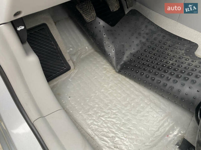 Серый Хендай Акцент, объемом двигателя 1.4 л и пробегом 5 тыс. км за 7500 $, фото 18 на Automoto.ua