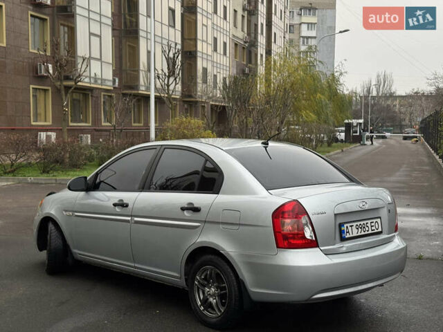 Сірий Хендай Акцент, об'ємом двигуна 1.4 л та пробігом 224 тис. км за 4400 $, фото 6 на Automoto.ua