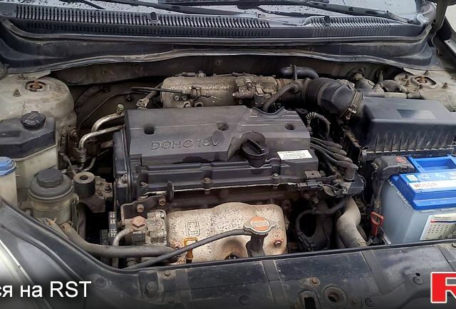 Серый Хендай Акцент, объемом двигателя 1.4 л и пробегом 220 тыс. км за 5900 $, фото 9 на Automoto.ua