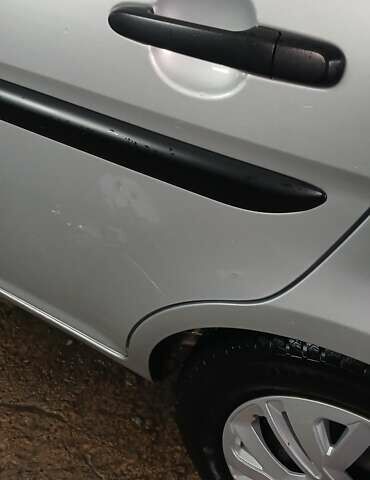 Серый Хендай Акцент, объемом двигателя 1.4 л и пробегом 113 тыс. км за 4600 $, фото 11 на Automoto.ua