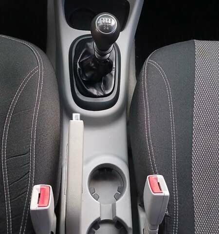 Сірий Хендай Акцент, об'ємом двигуна 1.4 л та пробігом 130 тис. км за 5500 $, фото 1 на Automoto.ua