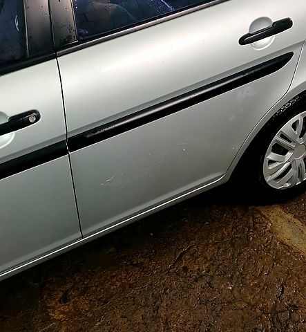 Серый Хендай Акцент, объемом двигателя 1.4 л и пробегом 113 тыс. км за 4600 $, фото 5 на Automoto.ua