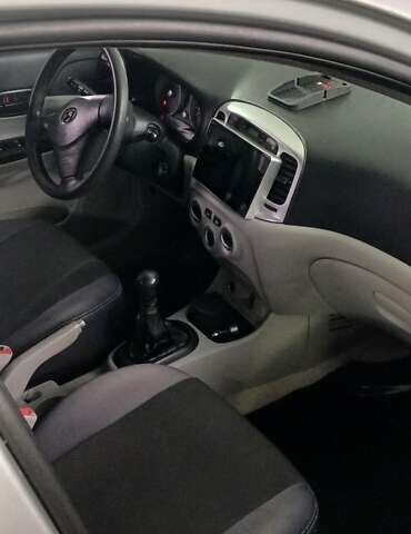 Серый Хендай Акцент, объемом двигателя 1.4 л и пробегом 113 тыс. км за 4600 $, фото 10 на Automoto.ua