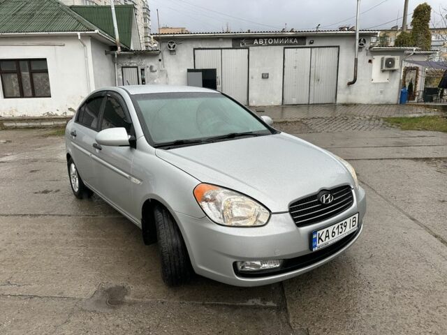 Сірий Хендай Акцент, об'ємом двигуна 1.4 л та пробігом 96 тис. км за 5600 $, фото 7 на Automoto.ua