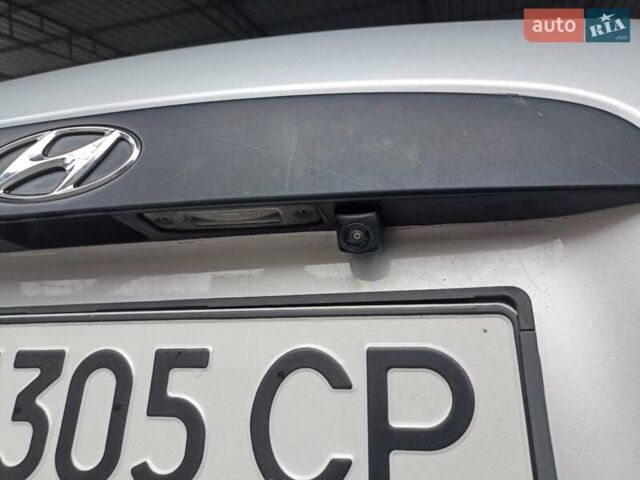 Серый Хендай Акцент, объемом двигателя 1.4 л и пробегом 140 тыс. км за 4999 $, фото 15 на Automoto.ua