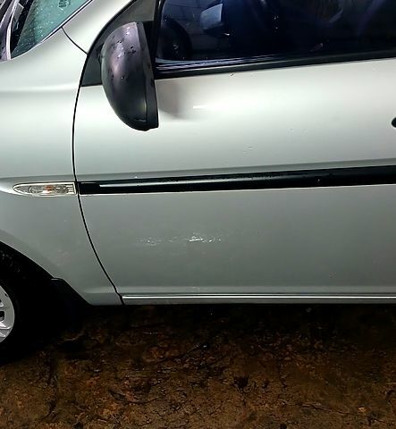 Серый Хендай Акцент, объемом двигателя 1.4 л и пробегом 113 тыс. км за 4600 $, фото 6 на Automoto.ua