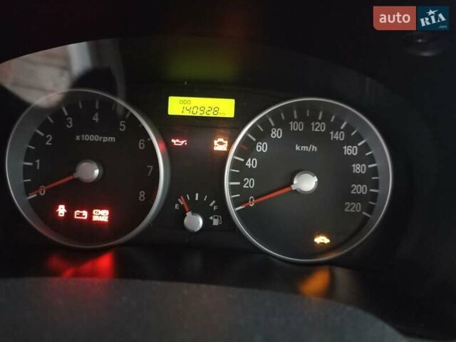 Серый Хендай Акцент, объемом двигателя 1.4 л и пробегом 140 тыс. км за 4999 $, фото 17 на Automoto.ua