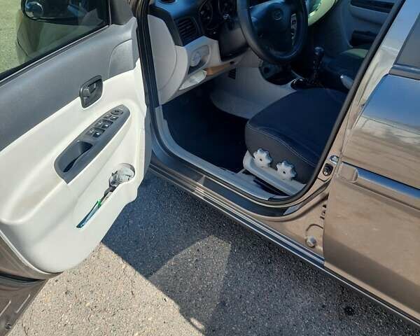 Сірий Хендай Акцент, об'ємом двигуна 1.4 л та пробігом 191 тис. км за 5350 $, фото 6 на Automoto.ua