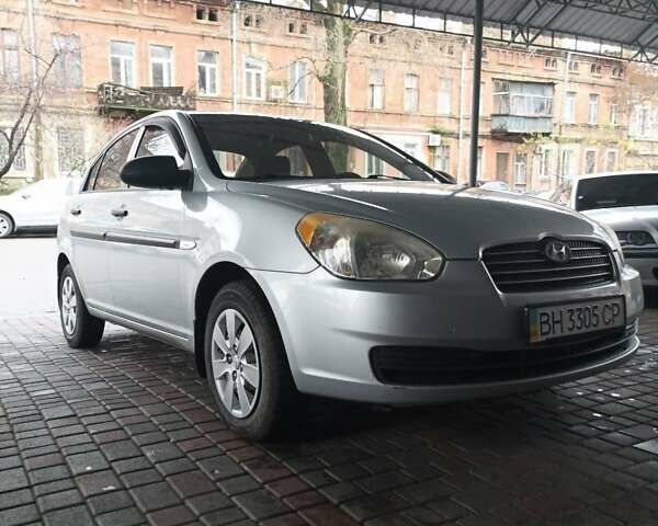 Серый Хендай Акцент, объемом двигателя 1.4 л и пробегом 140 тыс. км за 4999 $, фото 10 на Automoto.ua