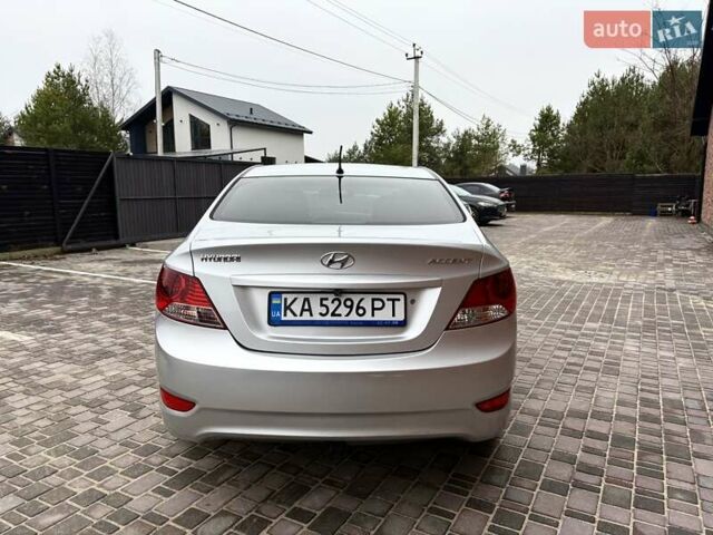 Серый Хендай Акцент, объемом двигателя 1.6 л и пробегом 186 тыс. км за 7900 $, фото 7 на Automoto.ua