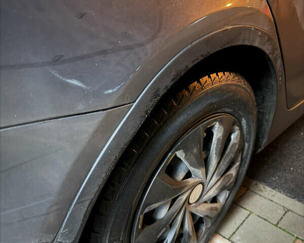 Сірий Хендай Акцент, об'ємом двигуна 1.4 л та пробігом 197 тис. км за 5500 $, фото 12 на Automoto.ua