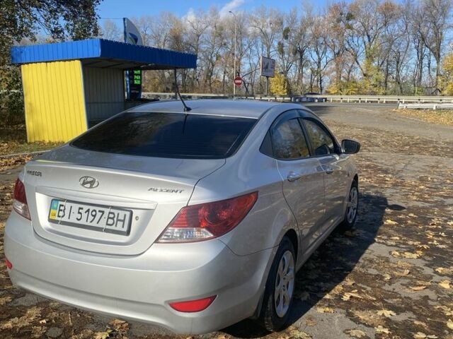 Хендай Акцент 2011 у Полтаві на Automoto.ua Сірий Хендай Акцент, об'ємом двигуна 1.4 л та пробігом 171 тис. км за 6499 $, фото 4 на Automoto.ua