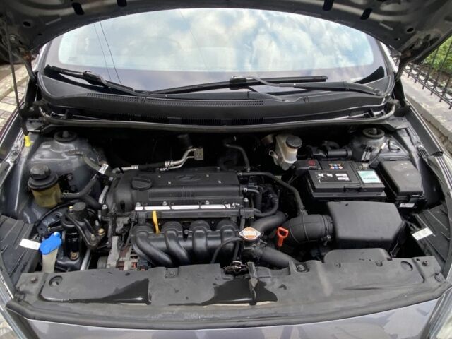 Сірий Хендай Акцент, об'ємом двигуна 1.4 л та пробігом 149 тис. км за 7650 $, фото 23 на Automoto.ua