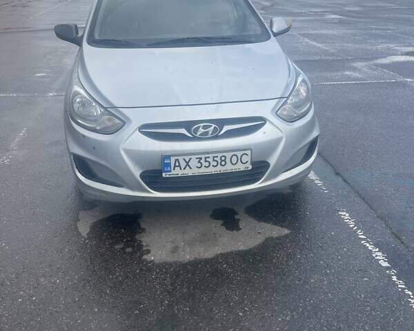 Хендай Акцент 2011 в Харькове на Automoto.ua Серый Хендай Акцент, объемом двигателя 1.4 л и пробегом 84 тыс. км за 5000 $, фото 10 на Automoto.ua