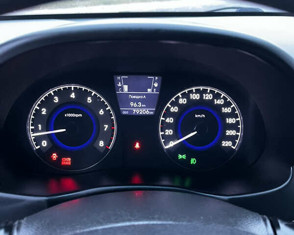 Серый Хендай Акцент, объемом двигателя 1.4 л и пробегом 79 тыс. км за 8100 $, фото 24 на Automoto.ua