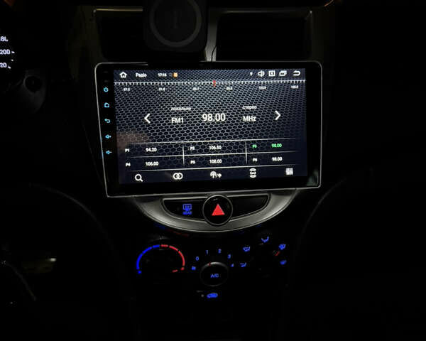 Сірий Хендай Акцент, об'ємом двигуна 1.4 л та пробігом 197 тис. км за 5500 $, фото 17 на Automoto.ua