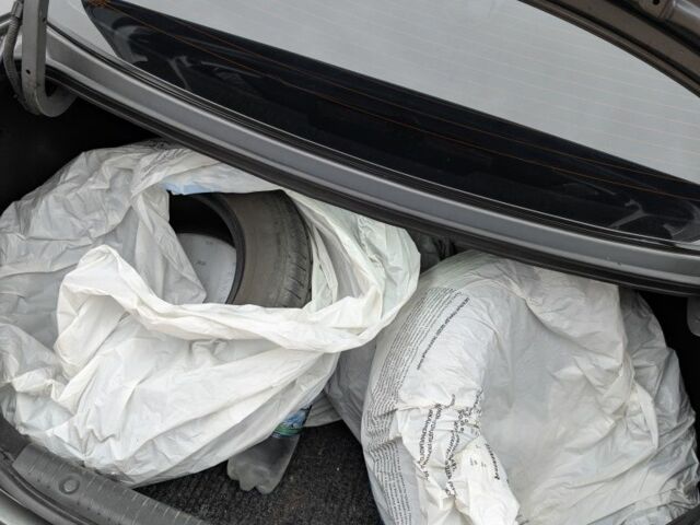 Сірий Хендай Акцент, об'ємом двигуна 1.4 л та пробігом 200 тис. км за 6450 $, фото 12 на Automoto.ua