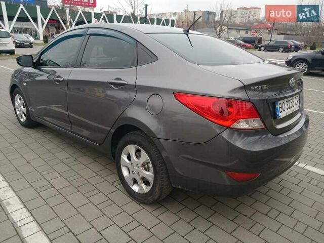 Серый Хендай Акцент, объемом двигателя 1.4 л и пробегом 238 тыс. км за 5950 $, фото 5 на Automoto.ua