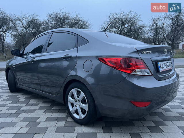 Серый Хендай Акцент, объемом двигателя 1.6 л и пробегом 194 тыс. км за 7900 $, фото 12 на Automoto.ua
