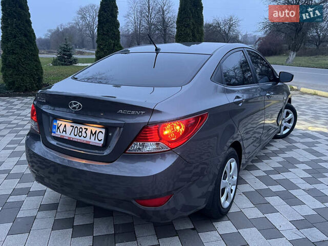 Серый Хендай Акцент, объемом двигателя 1.6 л и пробегом 194 тыс. км за 7900 $, фото 4 на Automoto.ua