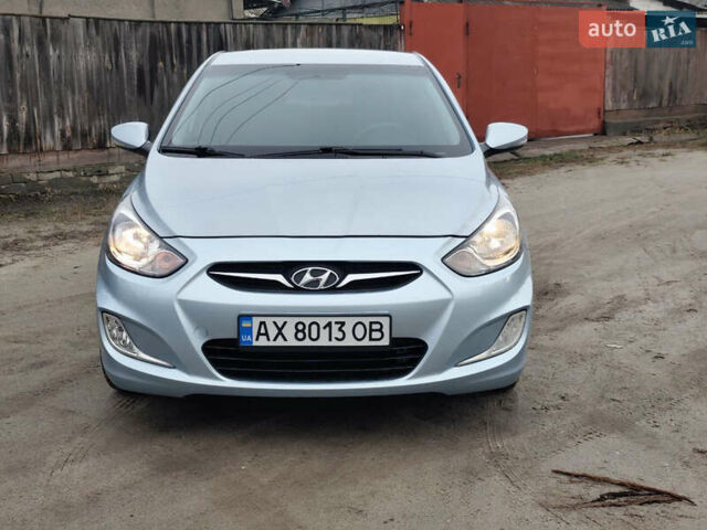 Серый Хендай Акцент, объемом двигателя 1.6 л и пробегом 267 тыс. км за 6500 $, фото 7 на Automoto.ua