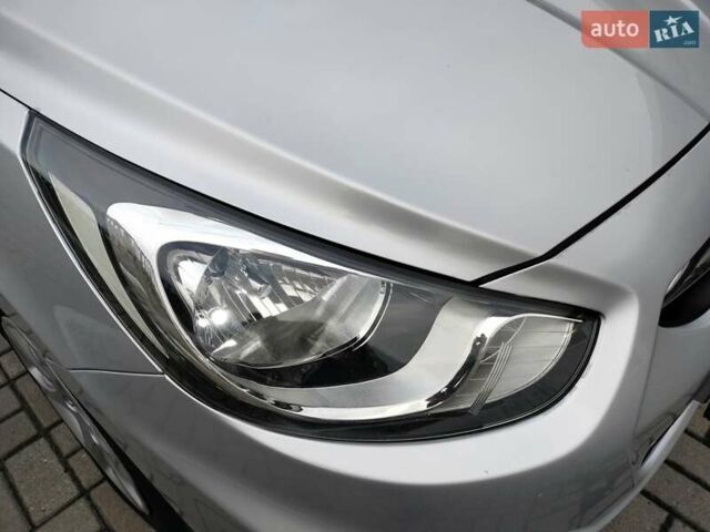 Серый Хендай Акцент, объемом двигателя 1.4 л и пробегом 175 тыс. км за 7500 $, фото 16 на Automoto.ua