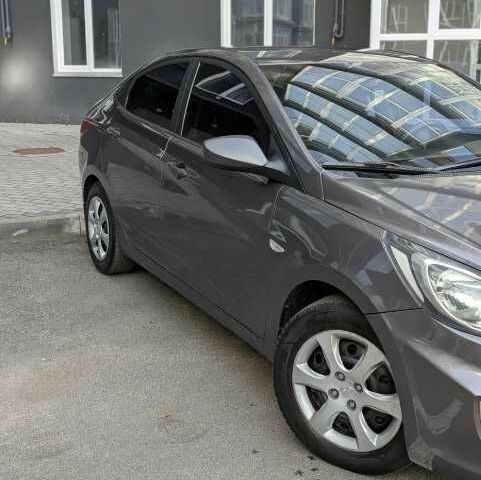 Серый Хендай Акцент, объемом двигателя 1.4 л и пробегом 233 тыс. км за 6480 $, фото 8 на Automoto.ua