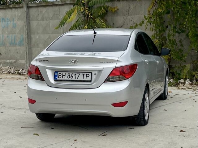 Хендай Акцент 2011 в Одессе на Automoto.ua Серый Хендай Акцент, объемом двигателя 1.4 л и пробегом 184 тыс. км за 7200 $, фото 6 на Automoto.ua